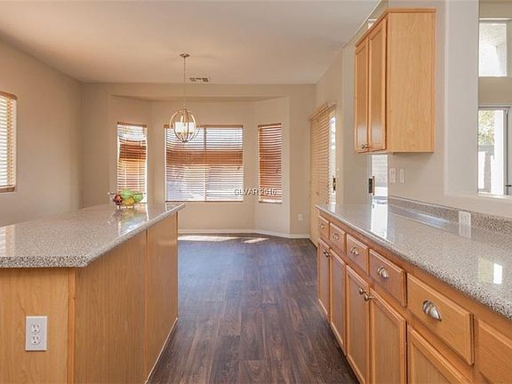 5th image of 8225 Orange Vale Ave
