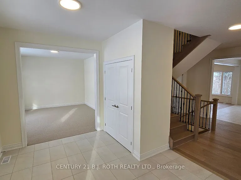 61 Ruby Rdg — Photo 2