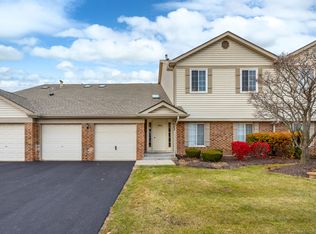 1662 Commodore Ct UNIT 4, Schaumburg, IL 60193