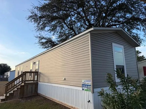 205 Oak Crest Dr, Manvel, TX 77578