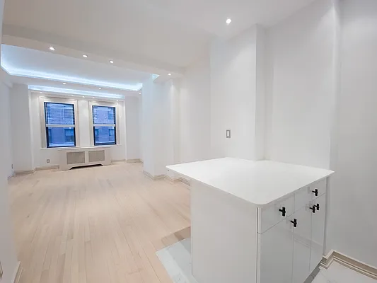 Rented by WAM Partners - William Moses Co. | media 31