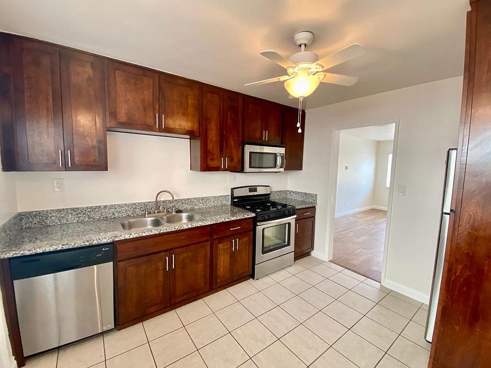 1st image of 4418 Mississippi St