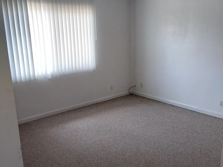 10690 W 12th Pl — Photo 29