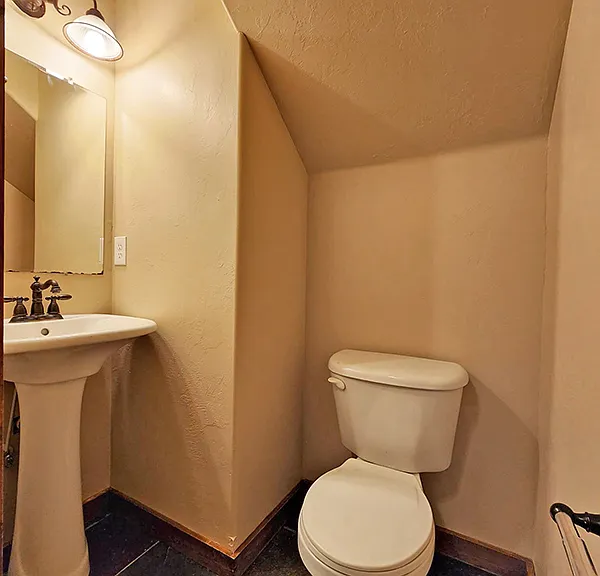 115 N Gem St — Photo 10