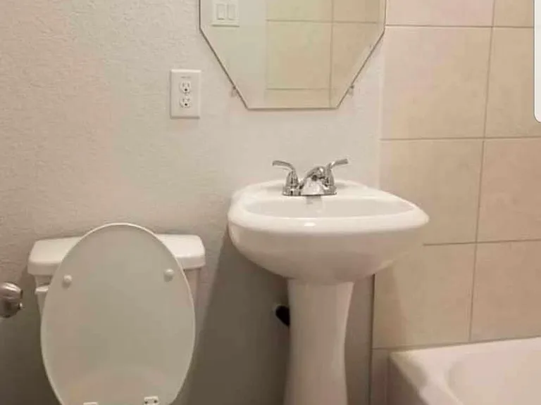 28608 Netawaka Ct — Photo 47