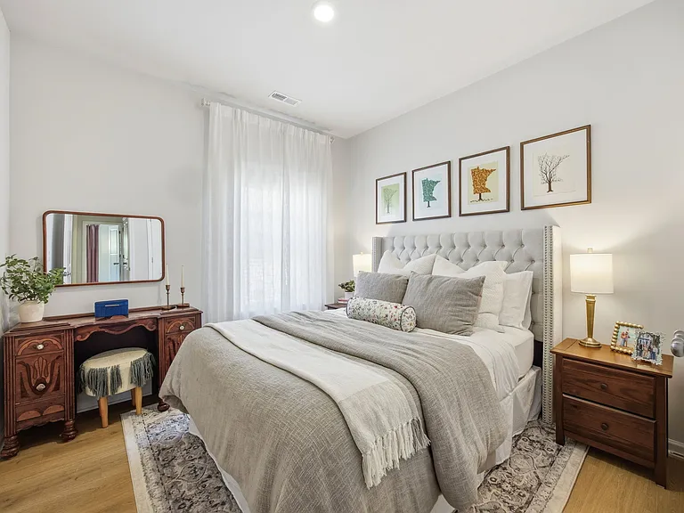 Guest Bedroom 1