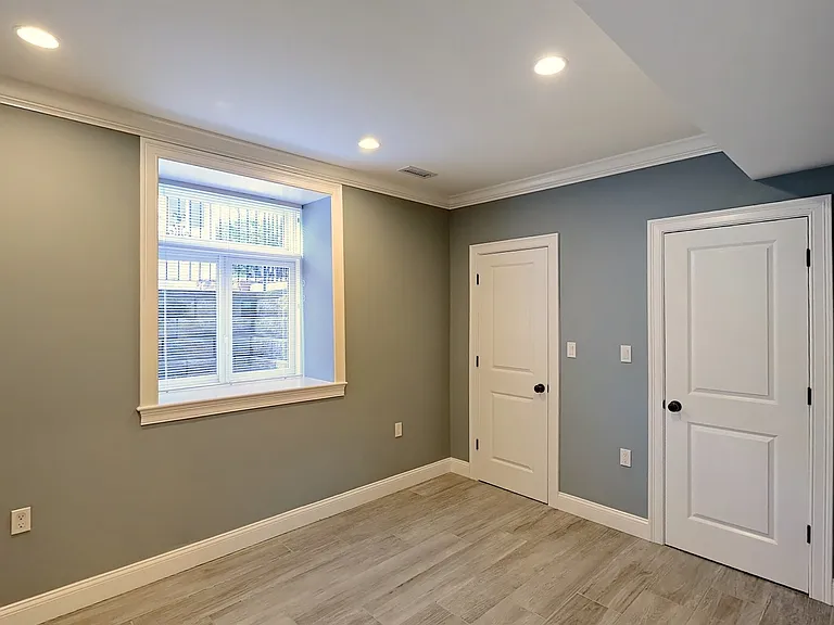 119 Westbourne Ter #1 — Photo 13