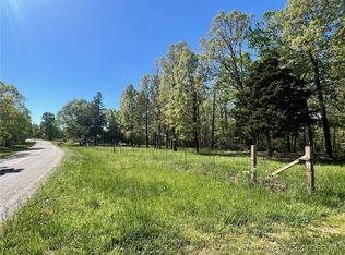 173 State Road V Rd, Long Lane, MO 65590