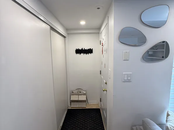3 Everson Dr #123, Toronto, ON M2N 7C2