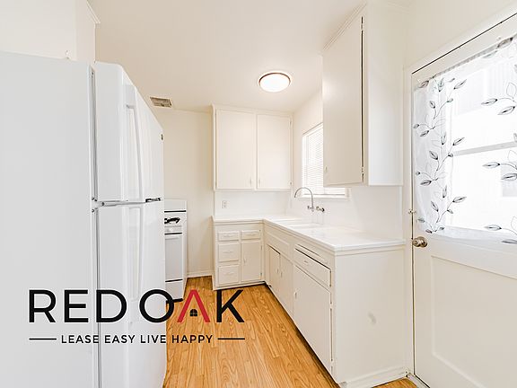 2nd image of 5317 Auckland Ave APT 3