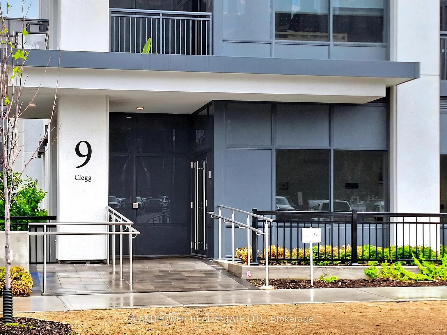 3 bed, $3,500 — Photo 3