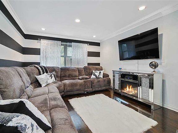 3rd image of 86-29 Shore Pkwy #8