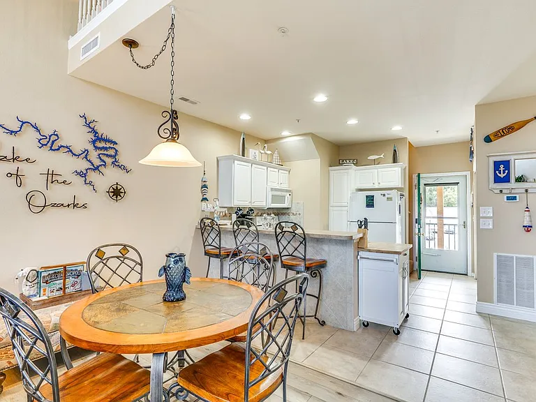 440 Cedar Heights Dr #4 — Photo 8