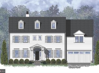 3804 Raymond St, Chevy Chase, MD 20815