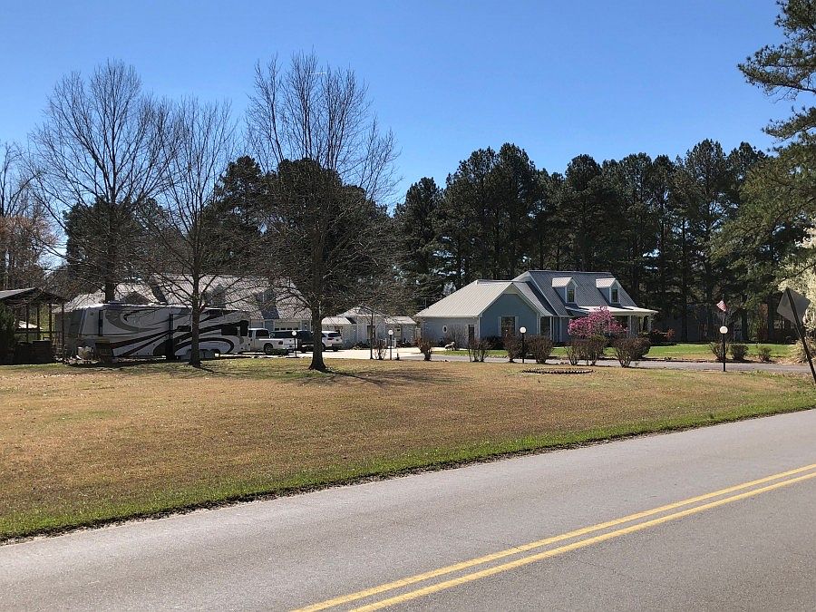 2nd image of 6435 County Road 437