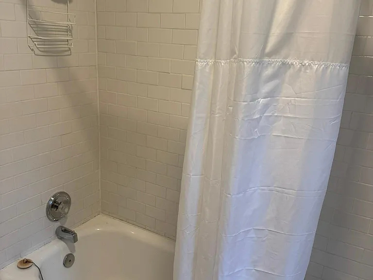 5825 Belmont Ave — Photo 14