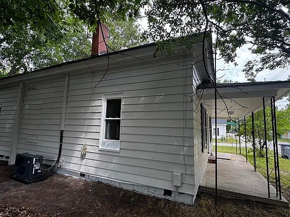 2nd image of 752 Nashville Road