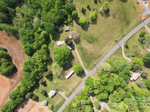 9701/9703 Flowes Store Rd, Midland, NC 28107