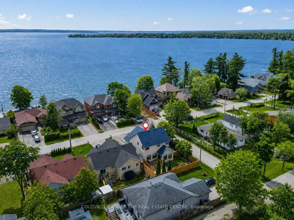 684 Lakelands Ave, Innisfil, ON L9S 4E6