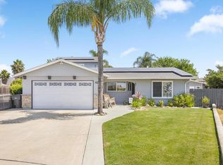 10646 Montura Ct, Santee, CA 92071