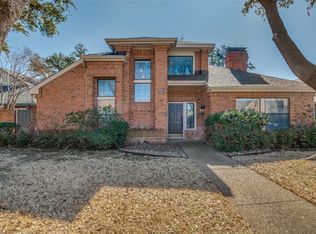 912 Murl Dr, Irving, TX 75062