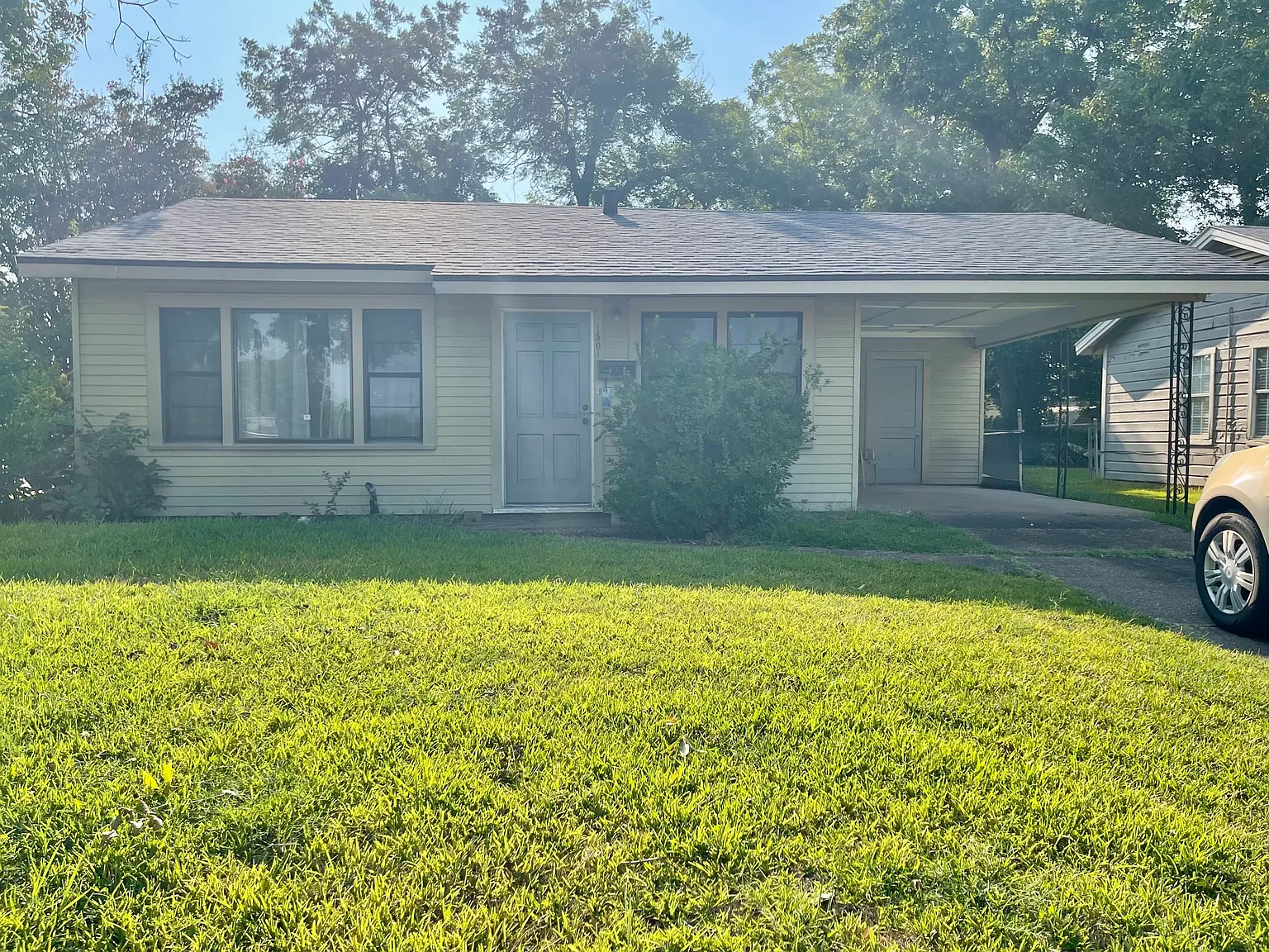 3 bed, 1066 sqft, $1,400 — Photo 2