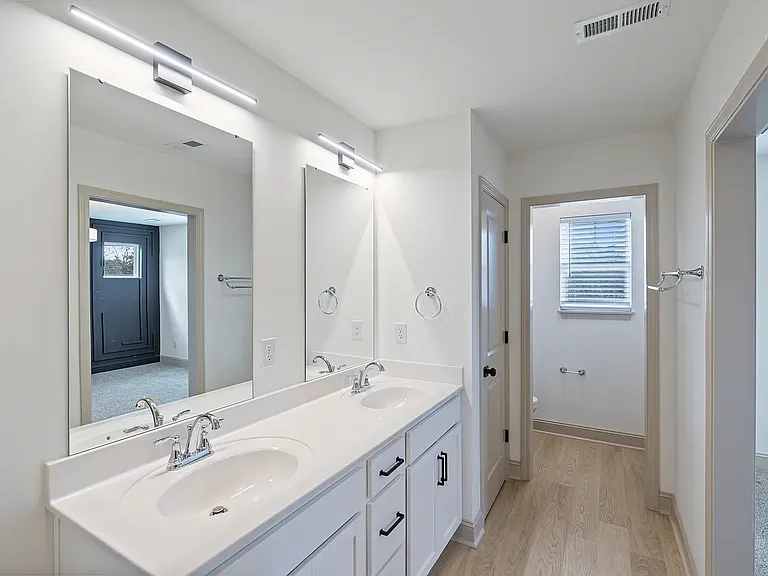 8416 Whisper Ln — Photo 9