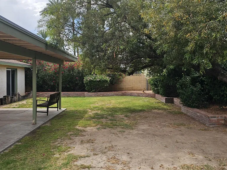 4208 E Montecito Ave — Photo 21