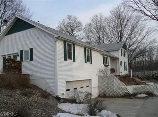 19155 Mason St, Cassopolis, MI 49031