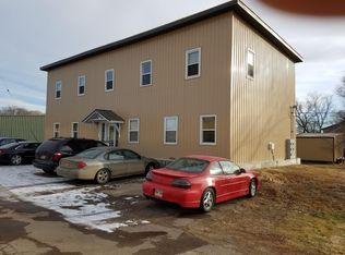 501 W 4th St, Woonsocket, SD 57385