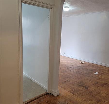 4th image of 2260 University Ave #S