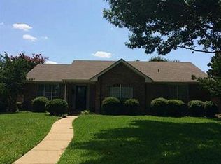 1904 Johnson Dr, Plano, TX 75023