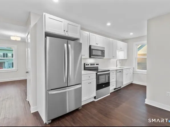 57 E Main St Floor 2, Branford, CT 06405