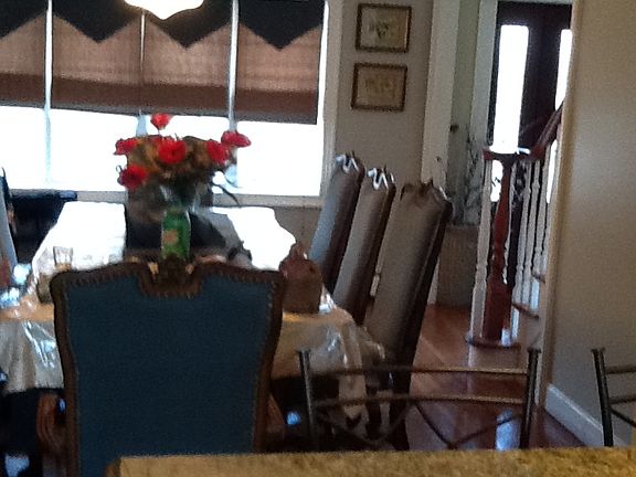4th image of 89 Hillside Ave