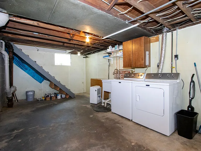 809 Gasche St — Photo 15