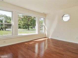 21276 W Shady Ln, Lake Zurich, IL