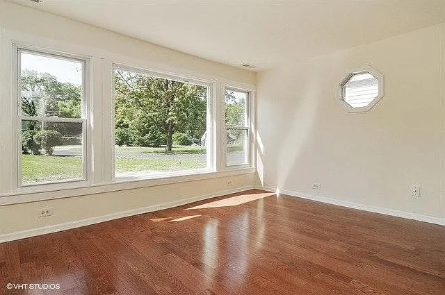 21276 W Shady Ln photo 1