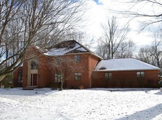 310 Orion St NE, North Canton, OH 44720
