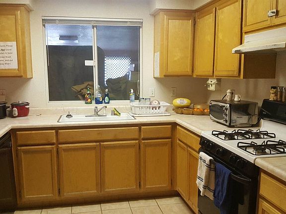 5th image of 1414 Kathryn Ave