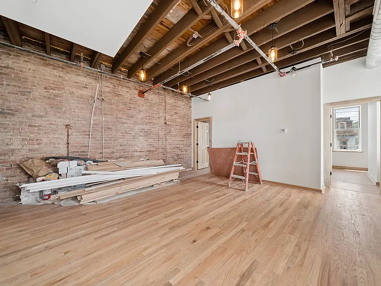 4501 Liberty Ave #2 — Photo 10