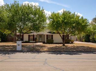 10605 Lone Star Dr, Waco, TX 76708