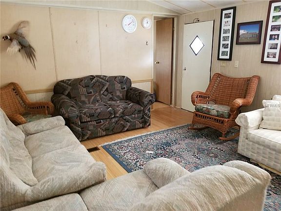 3rd image of 27743 Jean Ave