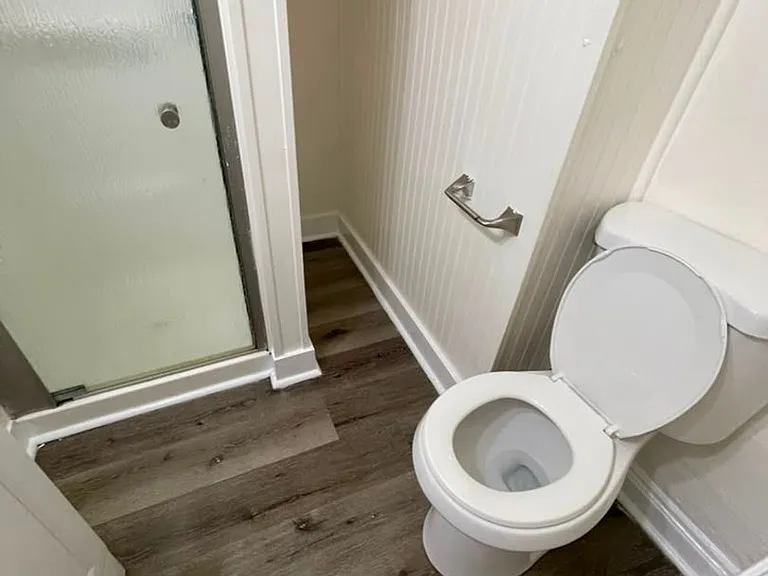 2941 Clifton Ave — Photo 20