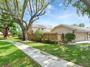 1894 Derby Trl, Wellington, FL 33414