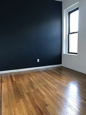 Rented by Waverly Realty Associates | media 29