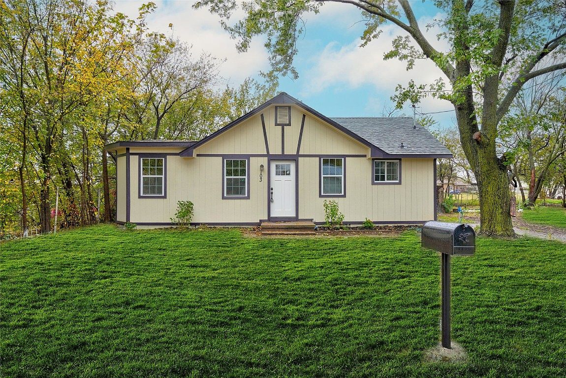 103 E 6th St, Wellston, OK 74881 Zillow