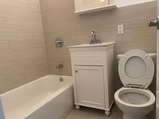 Rented by Living New York | media 31