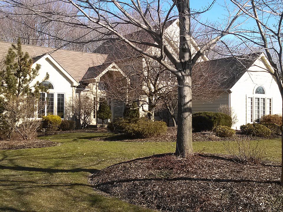 1st image of 10030 Brookside Cir