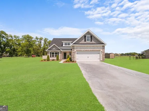 7 Honeysuckle Dr, Claxton, GA 30417