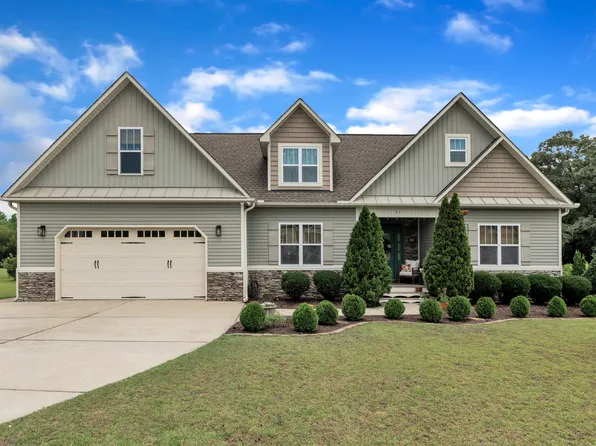 71 Smithsanders Ct, Smithfield, NC 27577
